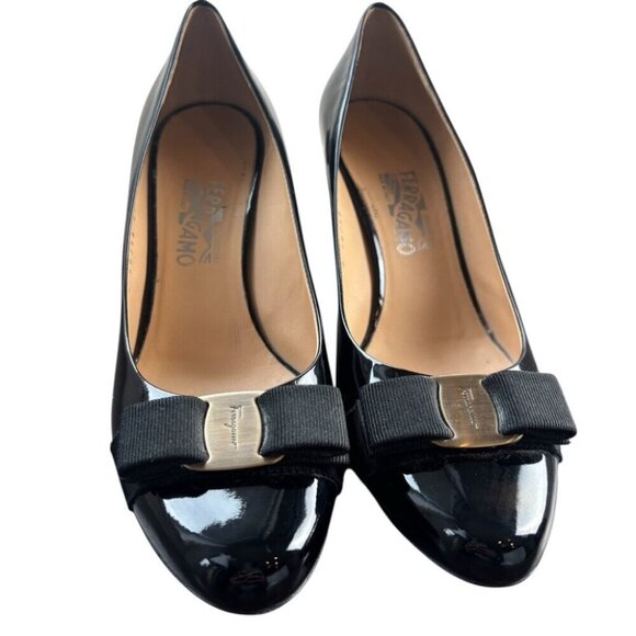 Salvatore Ferragamo Heels Women's Size 9.5 Black Patent Leather - Picture 1 of 11